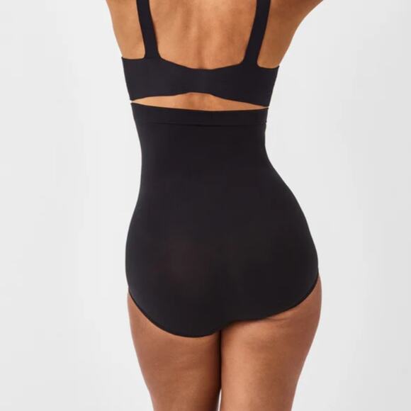 Spanx Seamless Power High Waisted Brief Black New - Picture 5 of 6